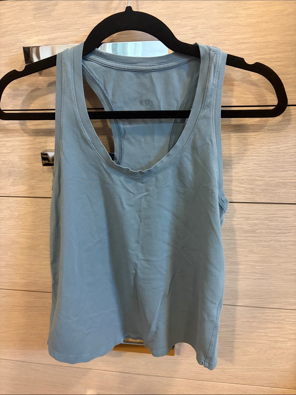 Women’s lululemon racerback Sleeveless Scoop Neck Tank Top